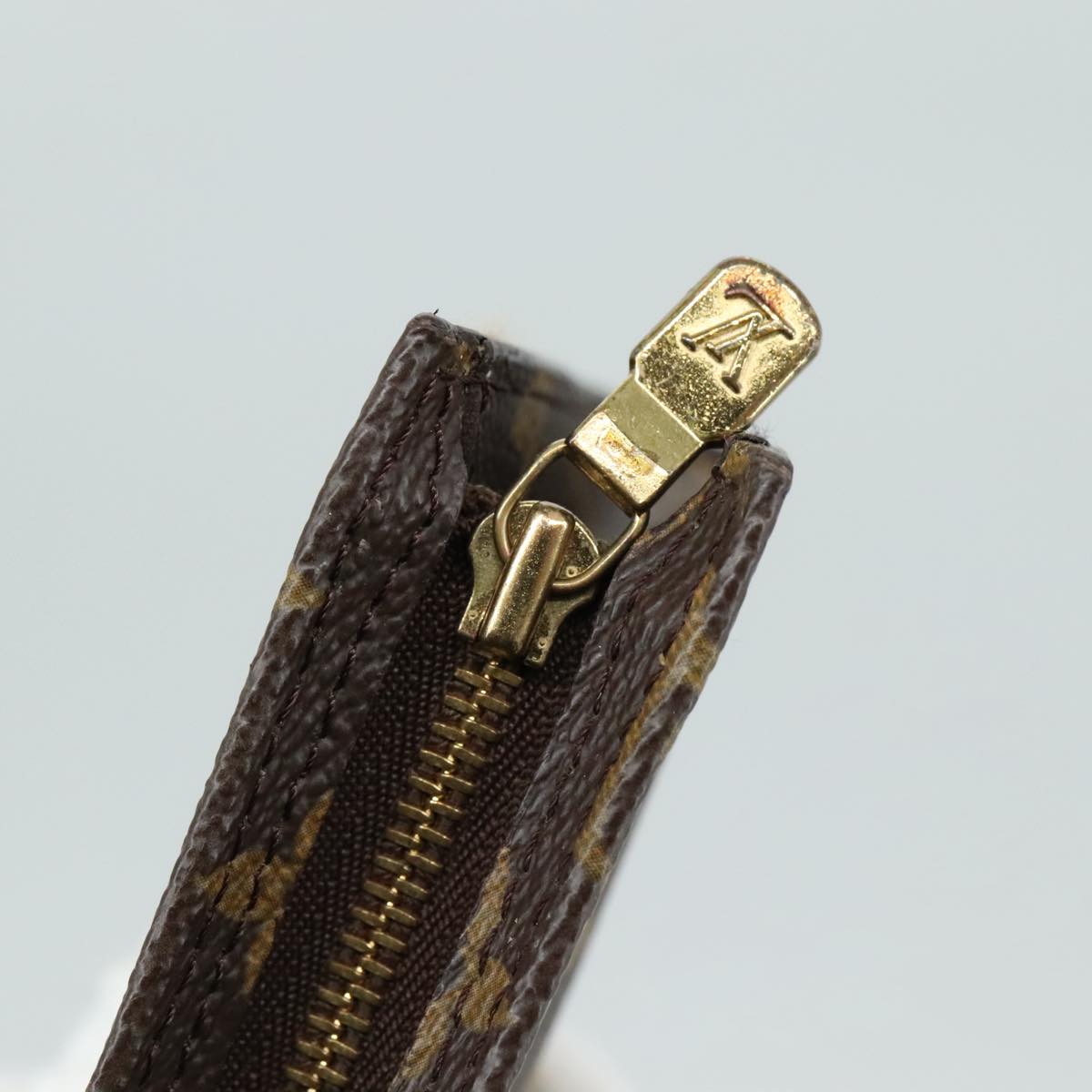 LOUIS VUITTON Monogram Bucket GM Pouch Accessory Pouch Vintage LV 107086