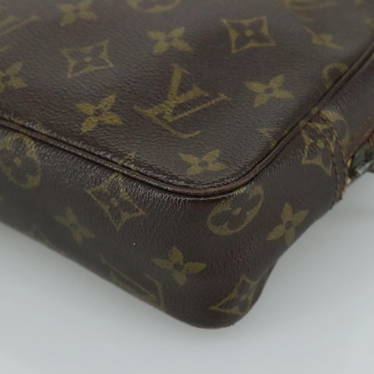 LOUIS VUITTON Monogram Trousse Toilette 23 Clutch Bag M47524 LV 107087