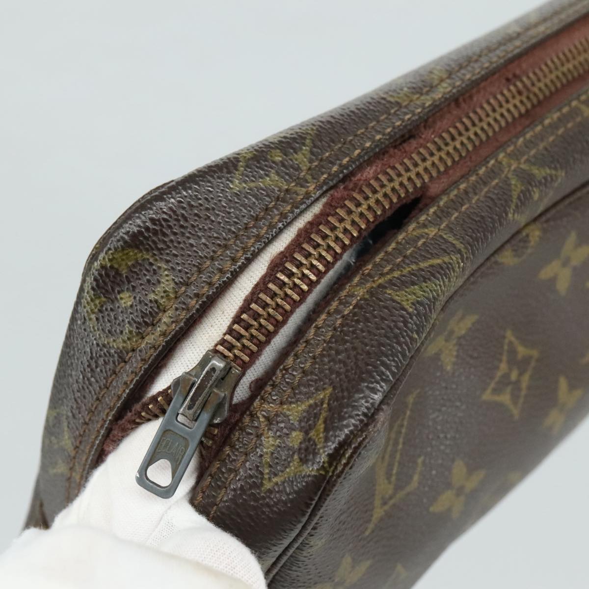 LOUIS VUITTON Monogram Trousse Toilette 23 Clutch Bag M47524 LV 107087