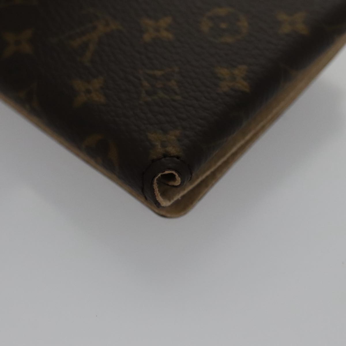 LOUIS VUITTON Monogram Jewelry Case LV 107105