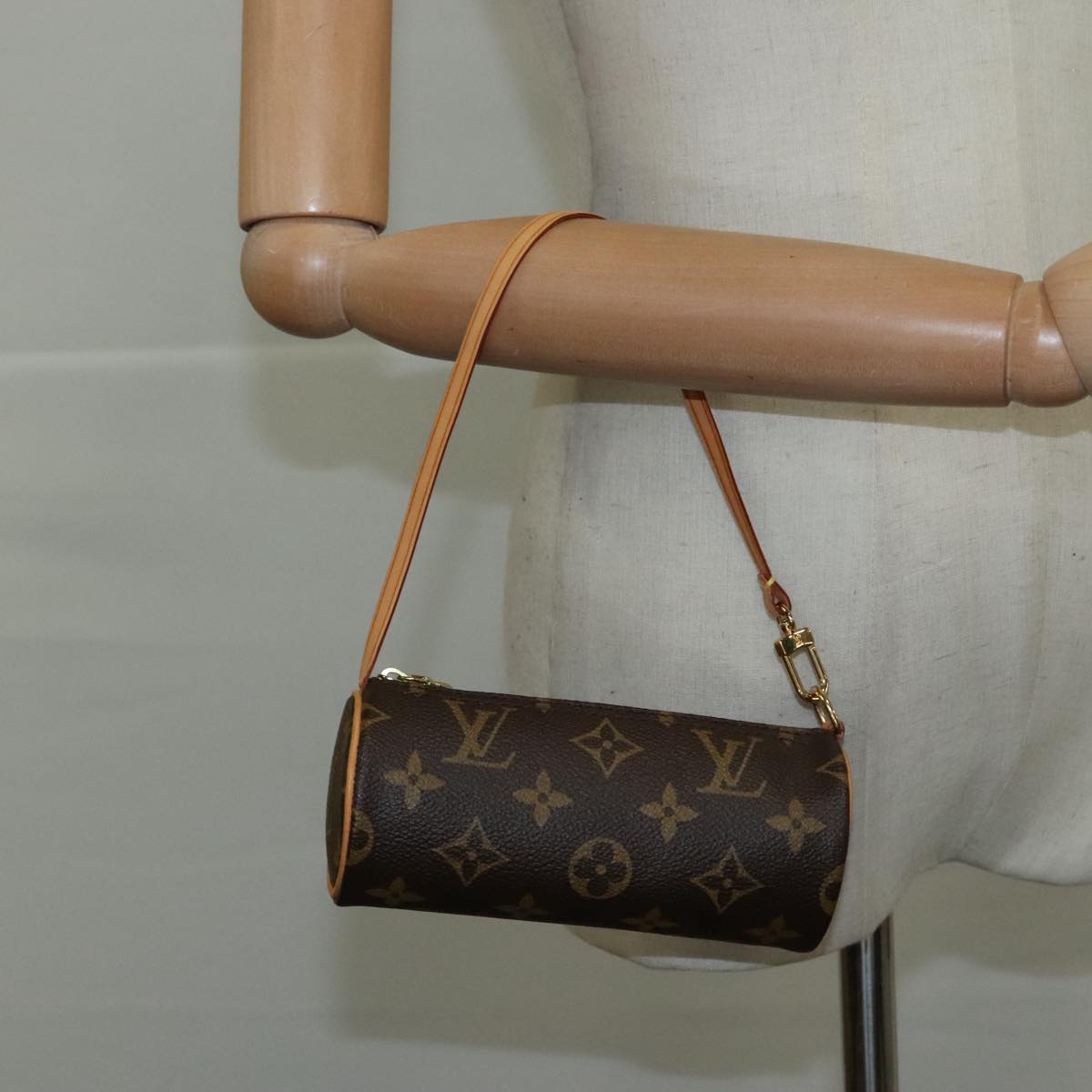 LOUIS VUITTON Monogram Papillon Pouch LV 107120