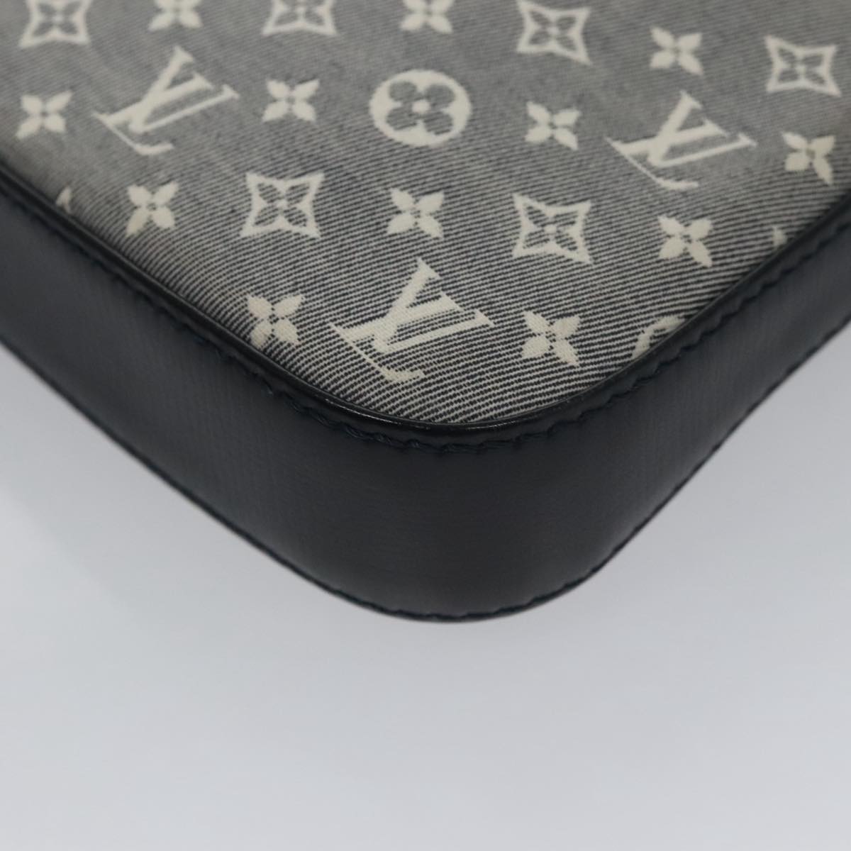LOUIS VUITTON Monogram Idylle Pochette Accessoires Uncle M60479 LV 107122A