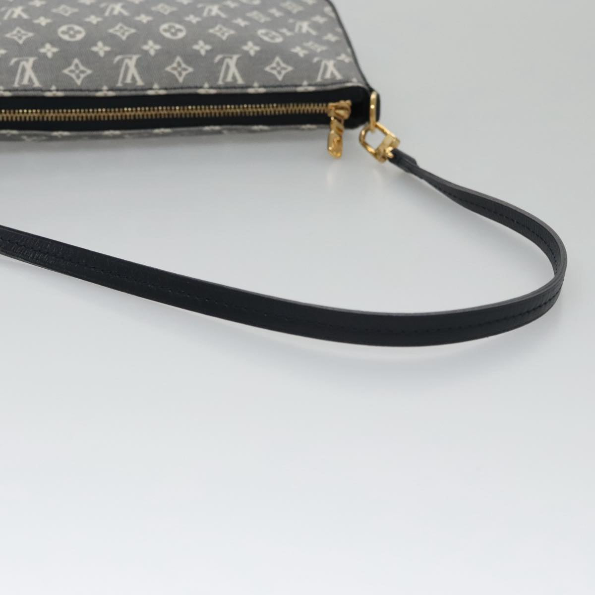 LOUIS VUITTON Monogram Idylle Pochette Accessoires Uncle M60479 LV 107122A