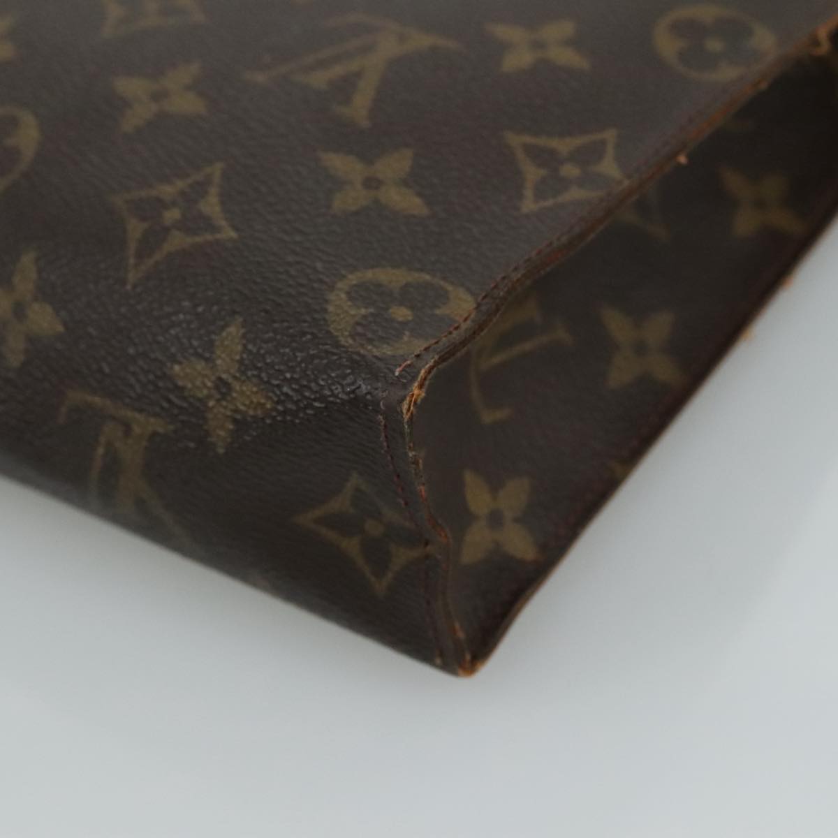 LOUIS VUITTON Monogram Poche Toilette 26 Pouch M47542 LV 107123