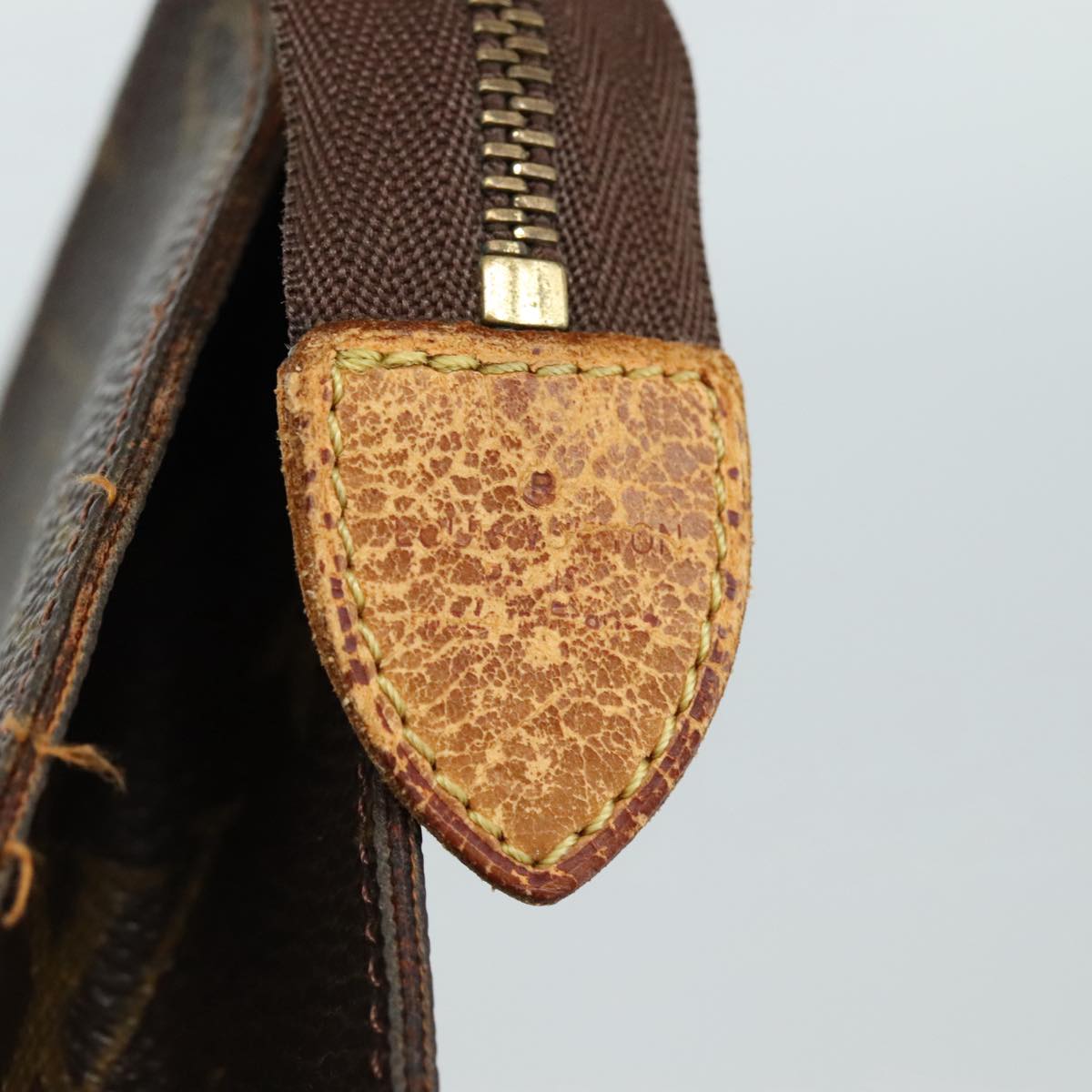 LOUIS VUITTON Monogram Poche Toilette 26 Pouch M47542 LV 107123