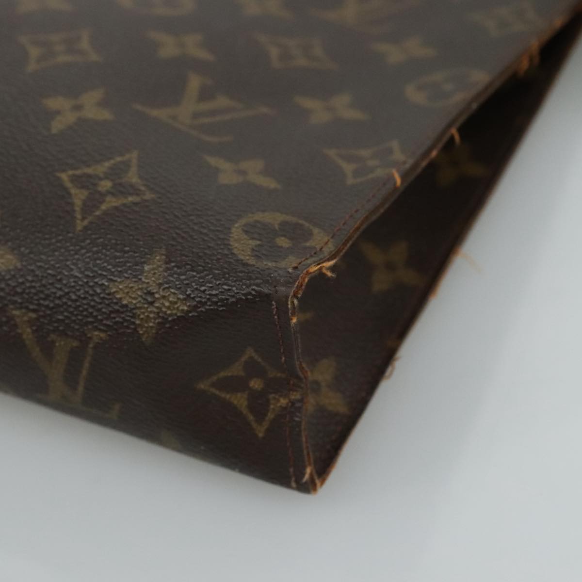 LOUIS VUITTON Monogram Poche Toilette 26 Pouch M47542 LV 107123