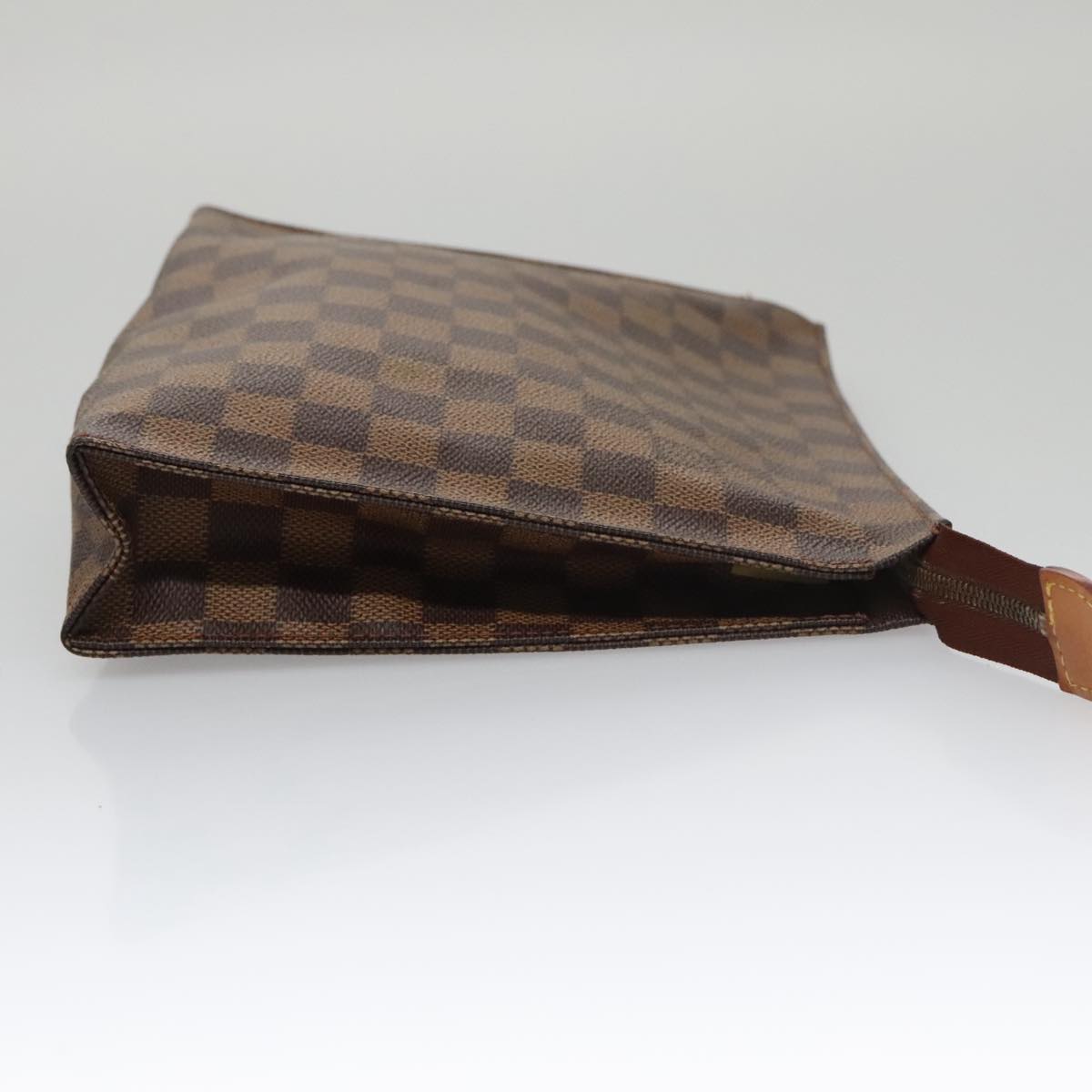 LOUIS VUITTON Damier Ebene Poche Toilette 26 Pouch N47543 LV 107125