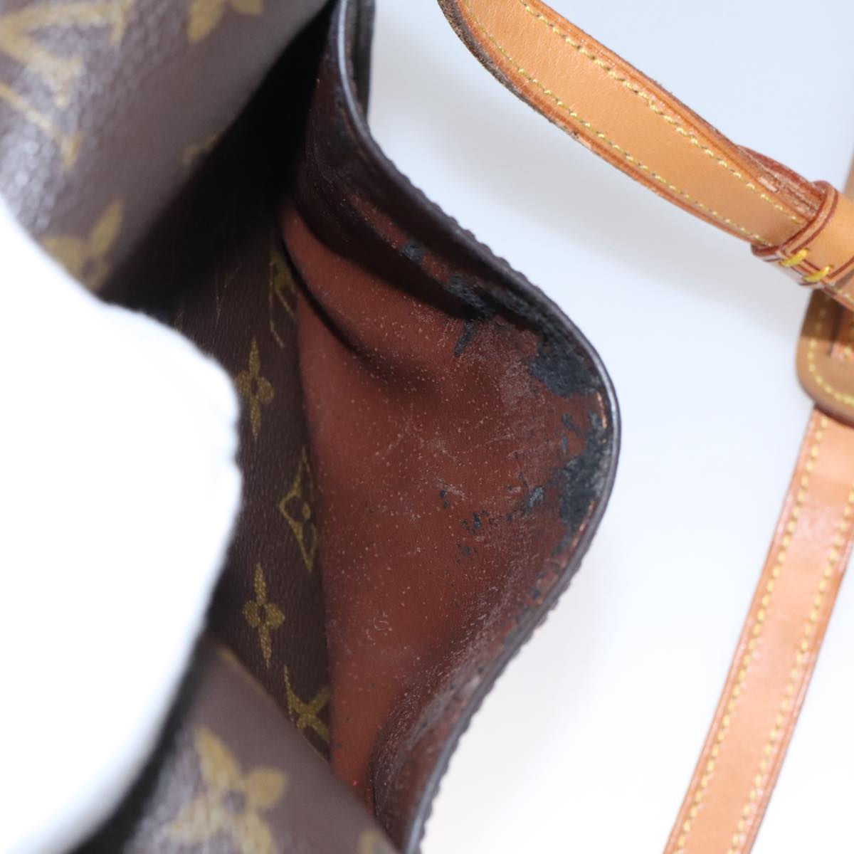 LOUIS VUITTON Monogram Saint Cloud MM Shoulder Bag M51243 LV 107135