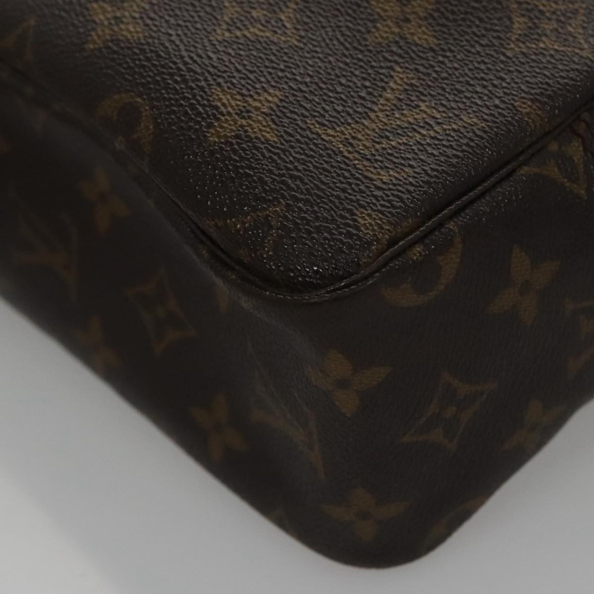 LOUIS VUITTON Monogram Trousse Toilette 28 Clutch Bag M47522 LV 107145