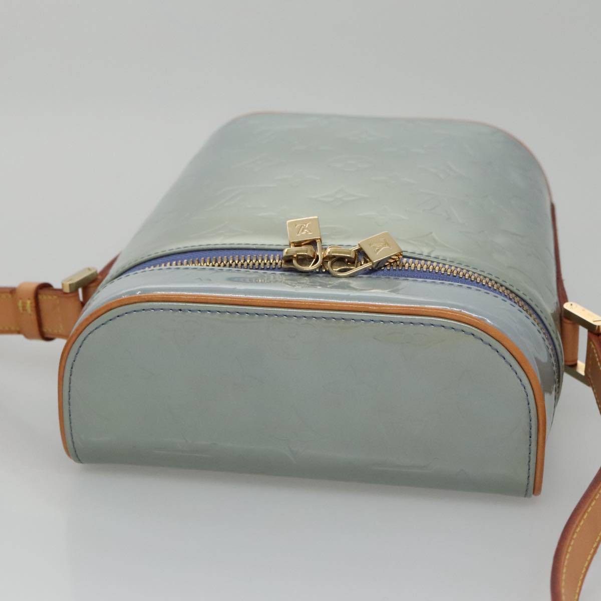 LOUIS VUITTON Monogram Vernis Sullivan Vertical Bag Lavande M91258 107151