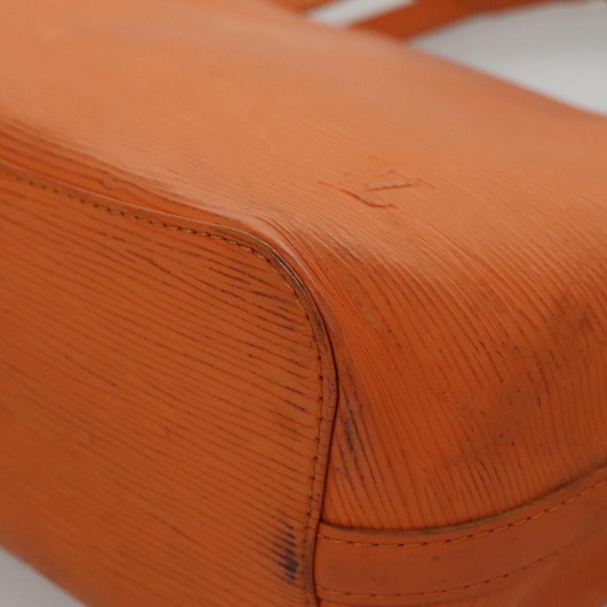 LOUIS VUITTON Epi Mandala PM Shoulder Bag Orange Mandarin M5893H LV 107157