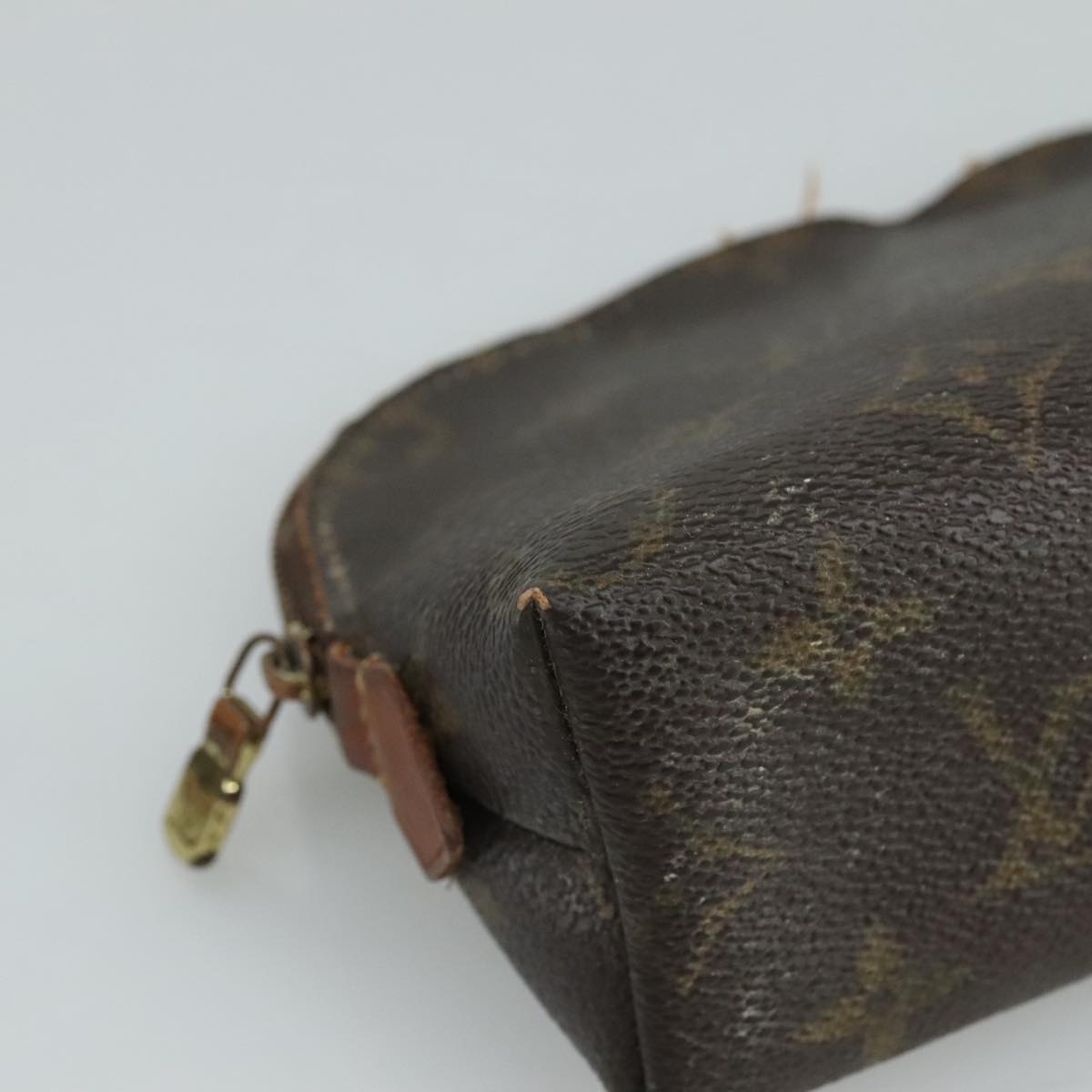 LOUIS VUITTON Monogram Pochette Cosmetic PM Cosmetic Pouch M47515 LV 107201