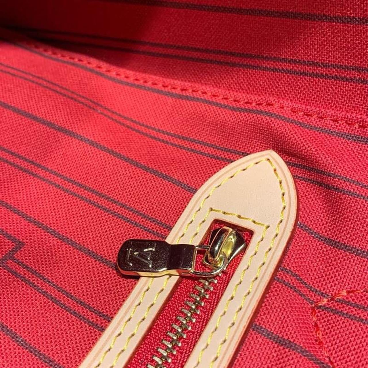 LV Neverfull MM Tote Bag Monogram Canvas GLAMIrise Red For Women,  Shoulder Bags 12.2in/31cm LV M41177