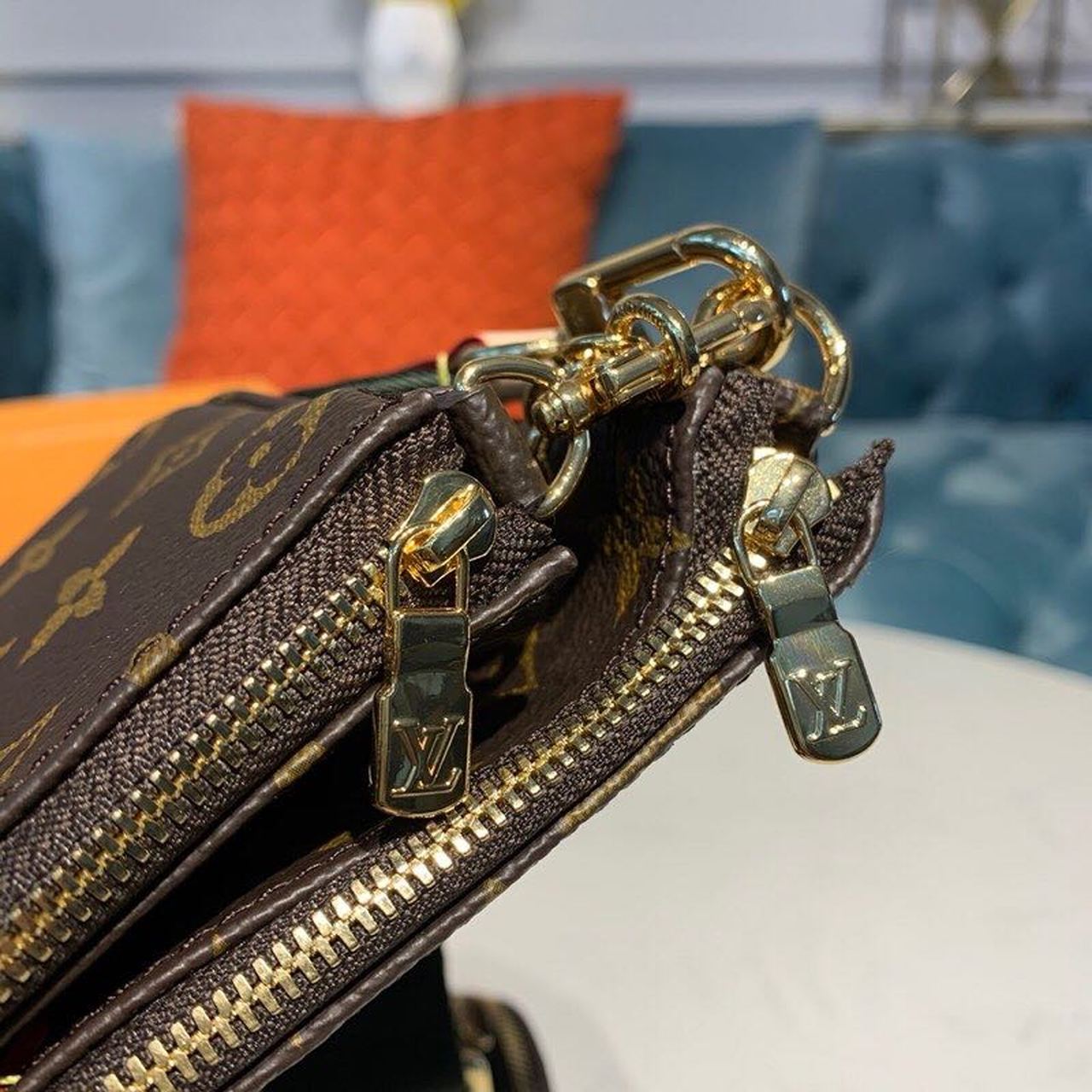 LV Multi Pochette AcGLAMIssoires Monogram Canvas Khaki For Women, WomenÃ¢â‚¬â„¢s Handbags, Shoulder And Crossbody Bags 9.4in/24cm LV M44813