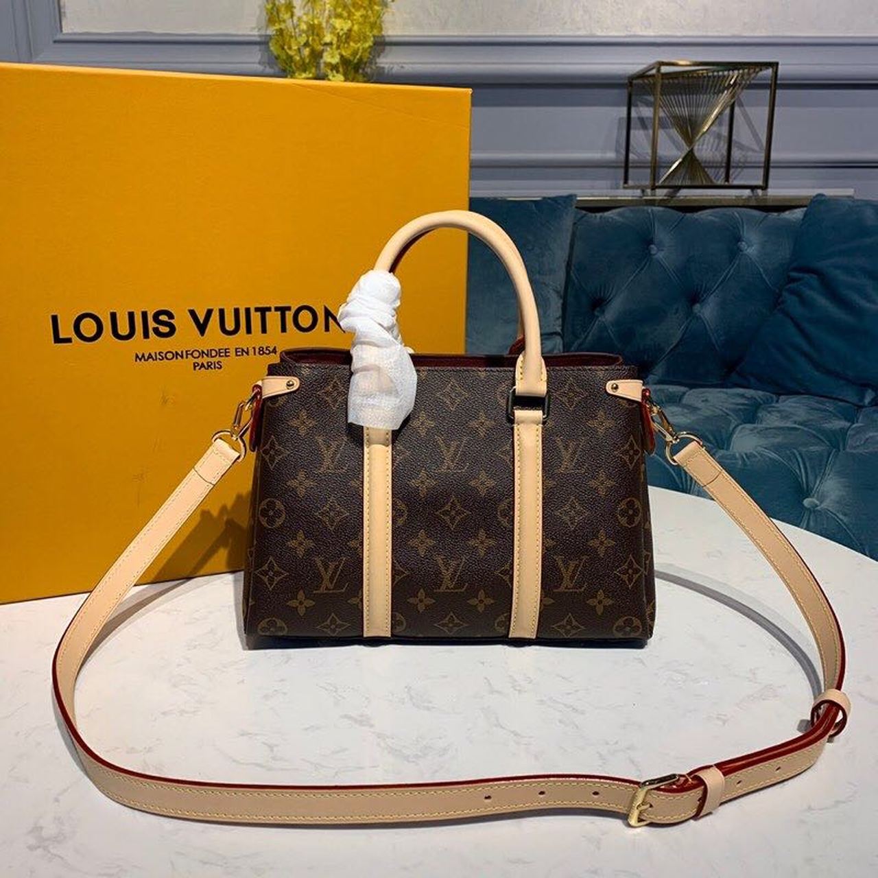 LV SoufGlamIot GLAMI Monogram Canvas For Women,  Shoulder And Crossbody Bags 11.4in/29cm LV M44815