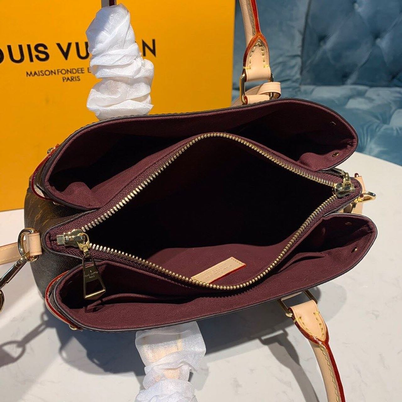 LV SoufGlamIot GLAMI Monogram Canvas For Women,  Shoulder And Crossbody Bags 11.4in/29cm LV M44815