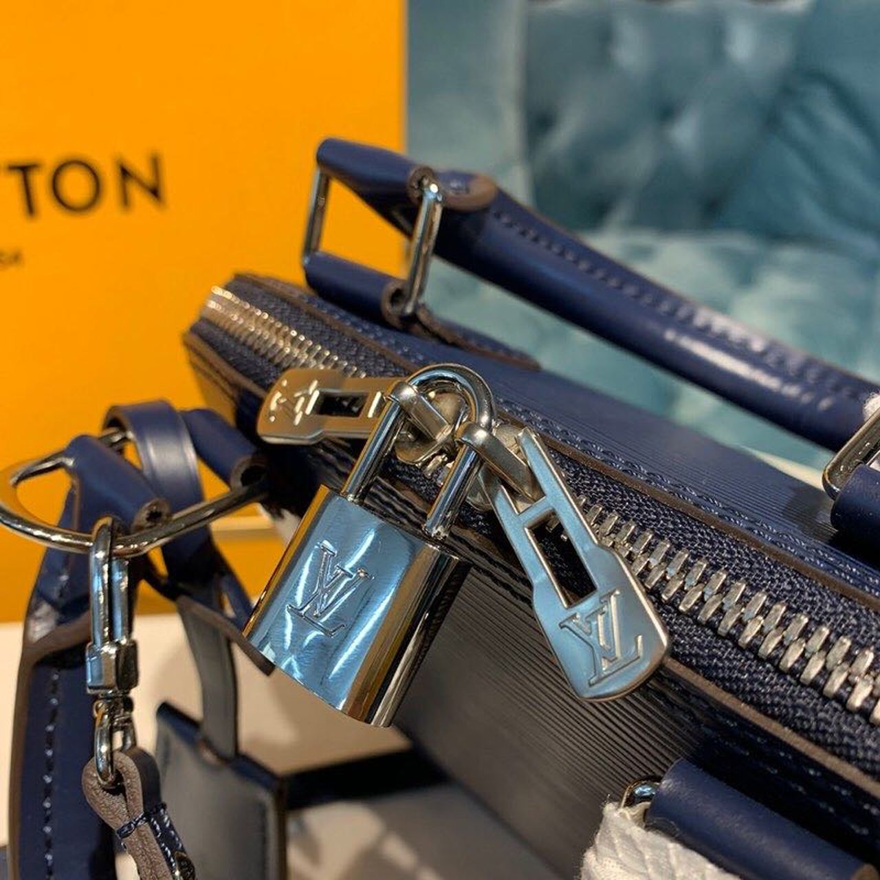 LV Alma GLAMI Epi InGLAMIgo Blue For Women, WomenÃ¢â‚¬â„¢s Handbags, Shoulder And Crossbody Bags 9.2in/23.5cm LV M40855
