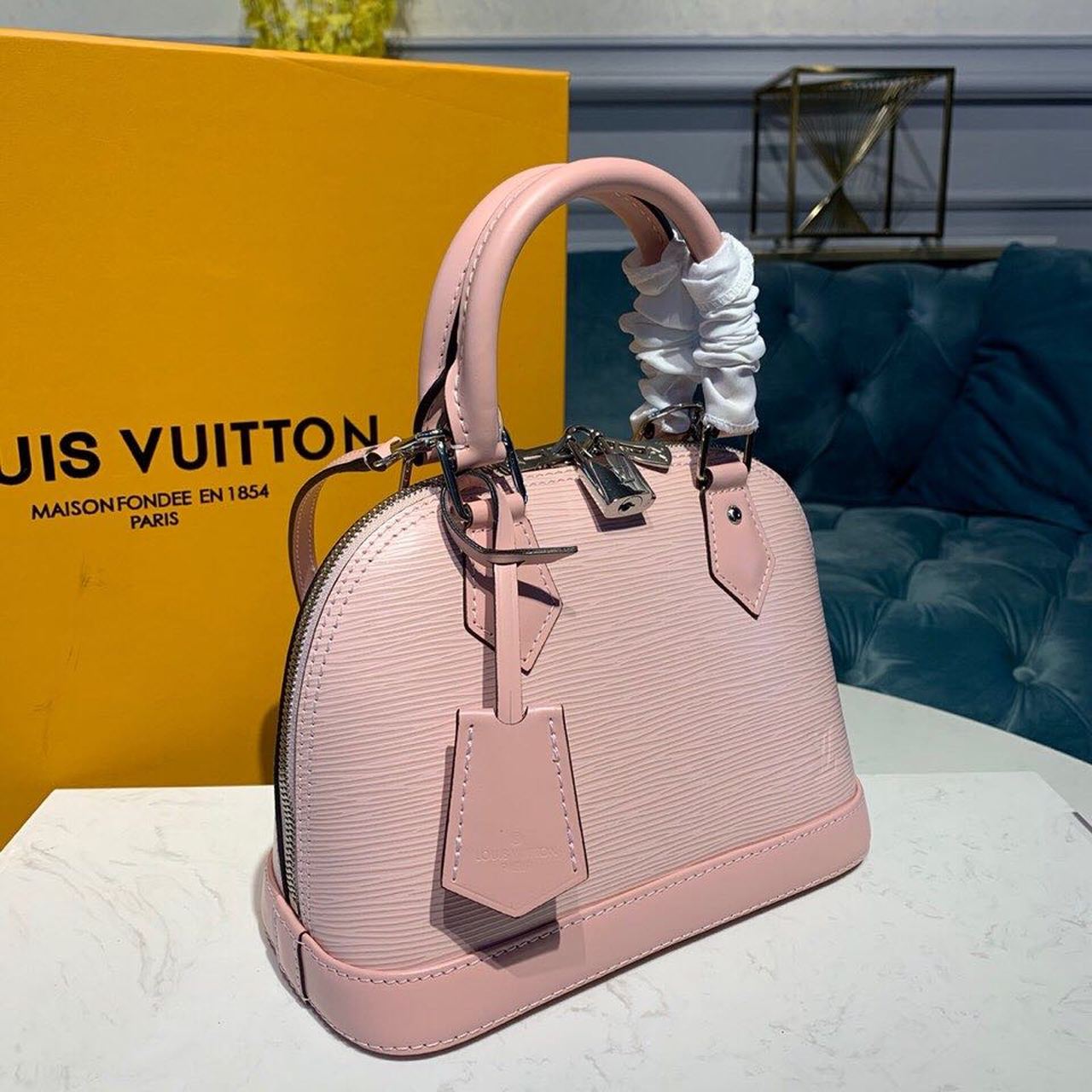 LV Alma GLAMI Epi Rose Ballerine Pink For Women,  Shoulder And Crossbody Bags 9.2in/23.5cm LV M41327