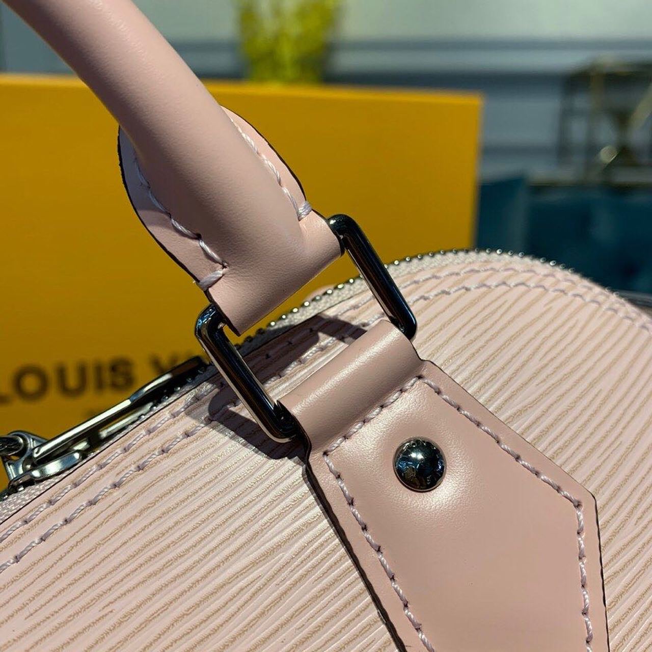 LV Alma GLAMI Epi Rose Ballerine Pink For Women,  Shoulder And Crossbody Bags 9.2in/23.5cm LV M41327