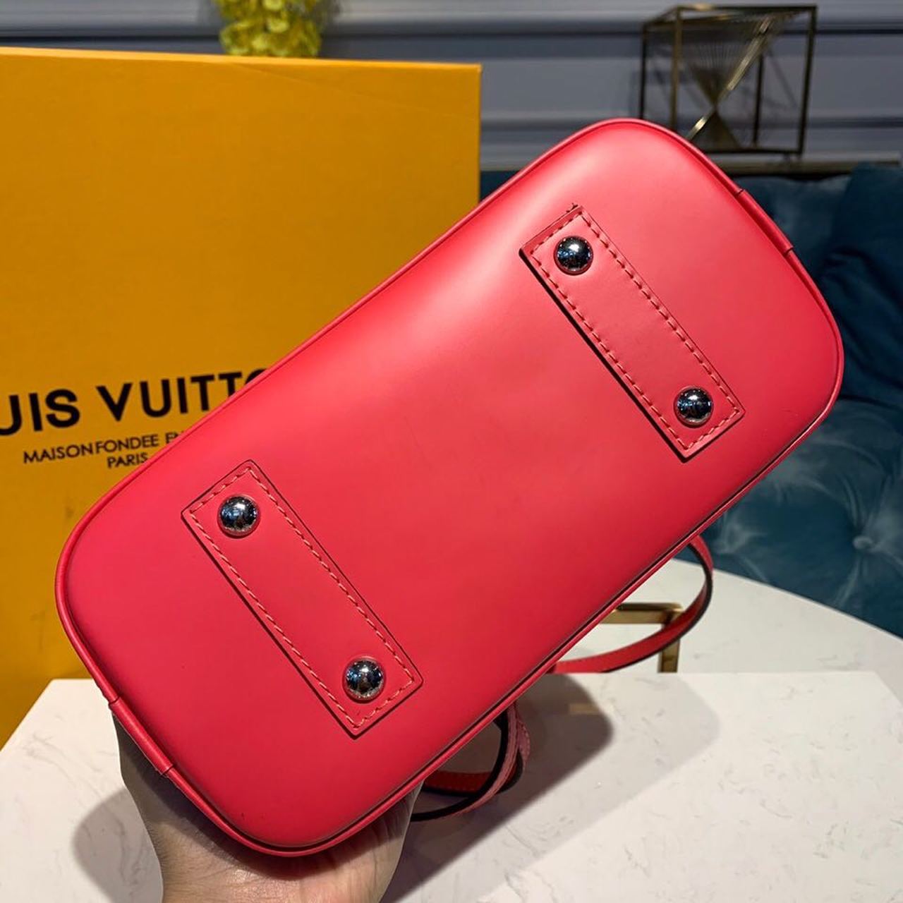 LV Alma GLAMI Epi Hot Pink For Women, WomenÃ¢â‚¬â„¢s Handbags, Shoulder And Crossbody Bags 9.2in/23.5cm LV