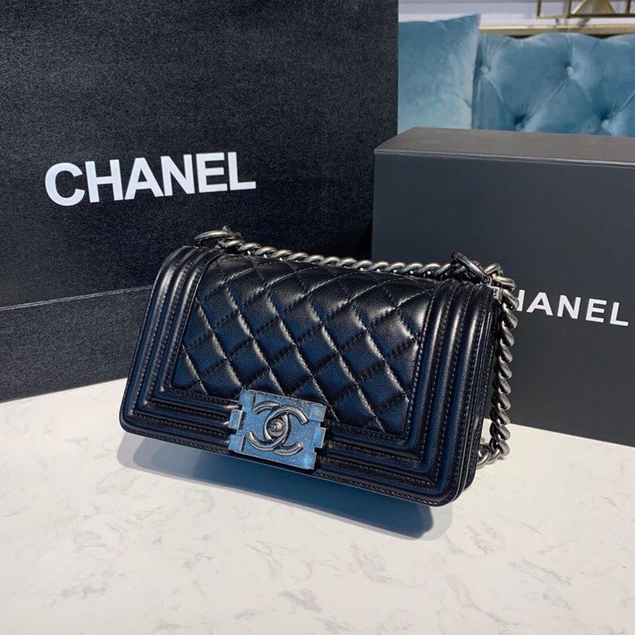 CHLSmall Boy Handbag Silver Hardware Black For Women Bags, Shoulder And Crossbody Bags 7.8in/20cm A67085
