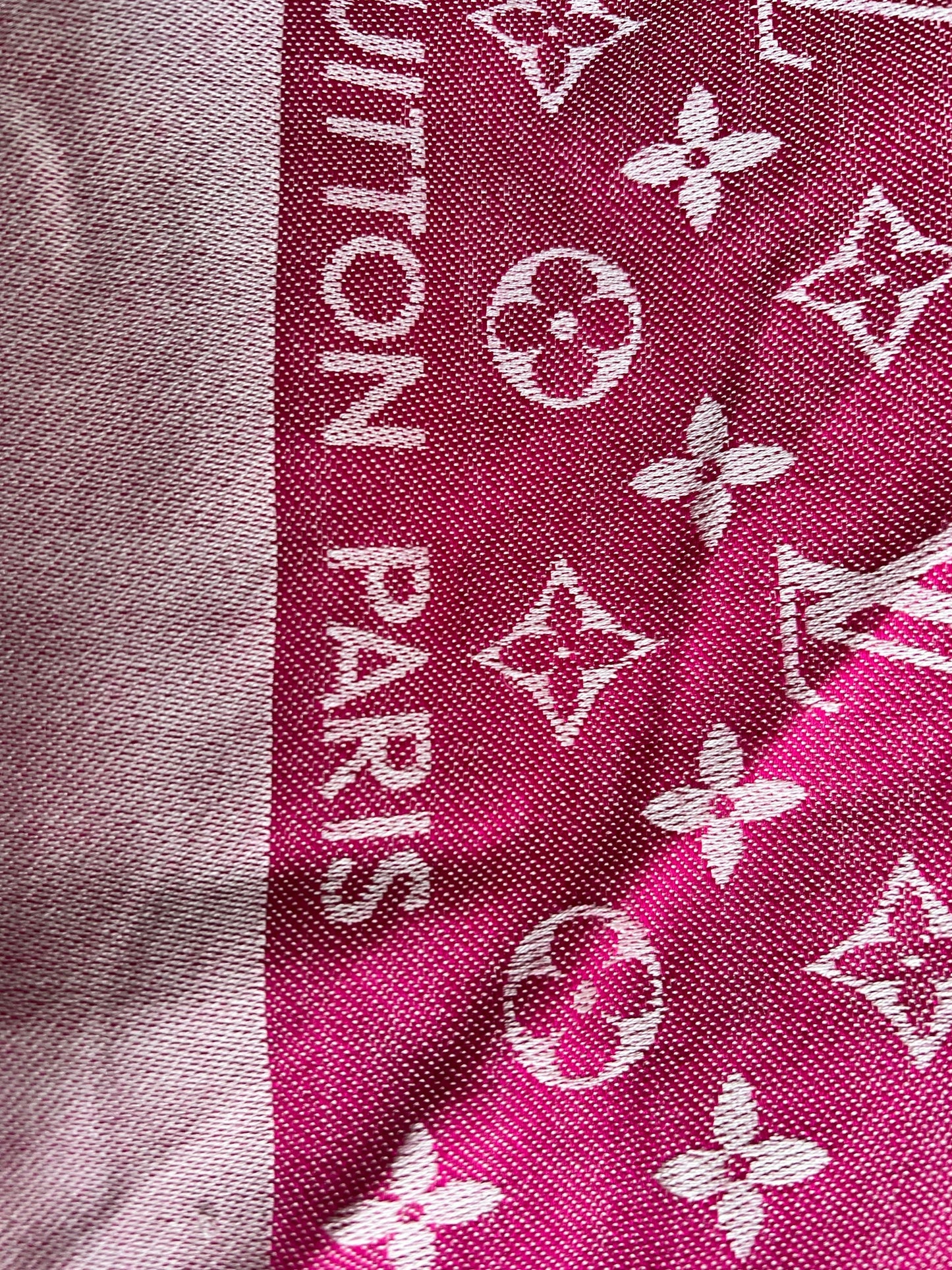 Louis Vuitton Pink Monogram Shawl (RRP £450)