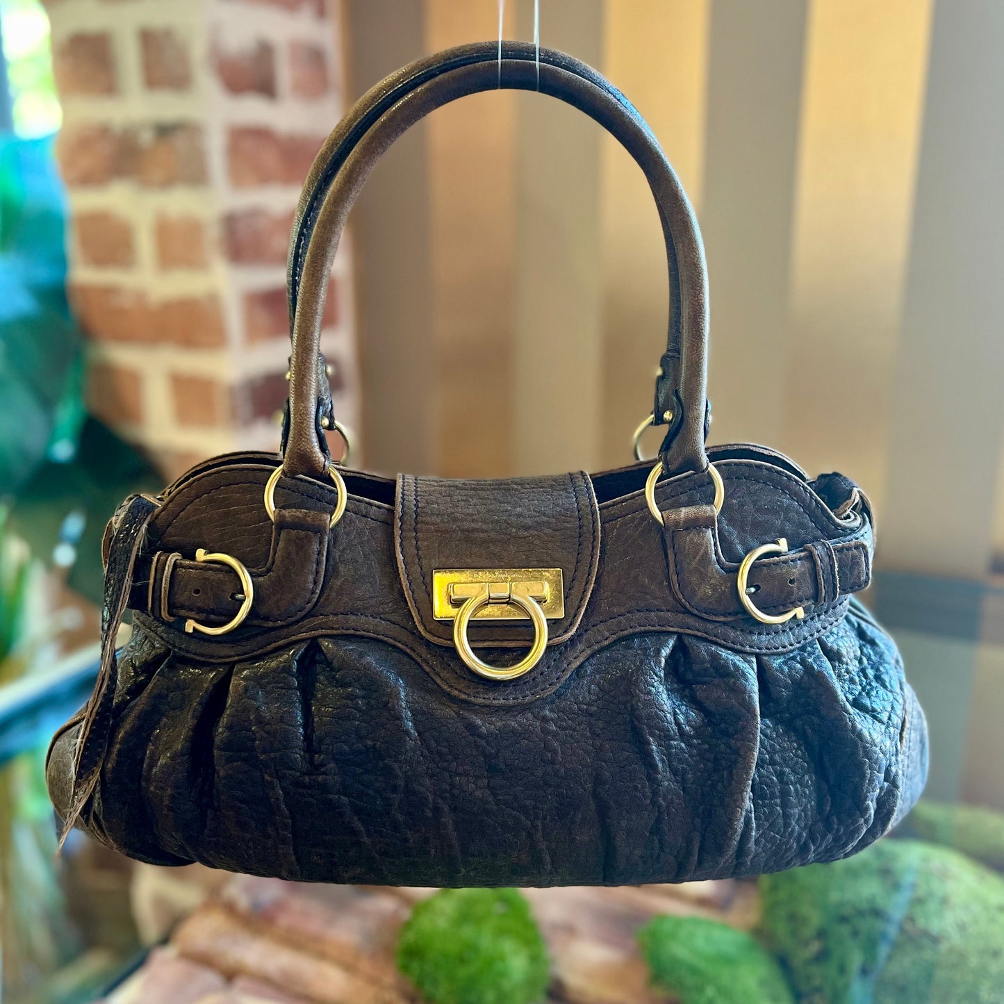 SALVATORE FERRAGAMO Gancino Marissa Brown Distressed Leather Shoulder Bag