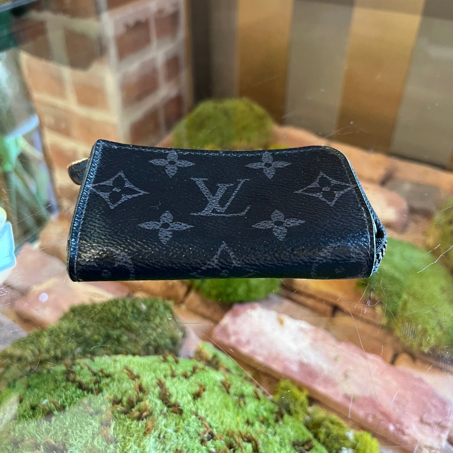 LOUIS VUITTON Black Monogram Eclipse Canvas Porte Monnaie Jour Zip Coin Purse