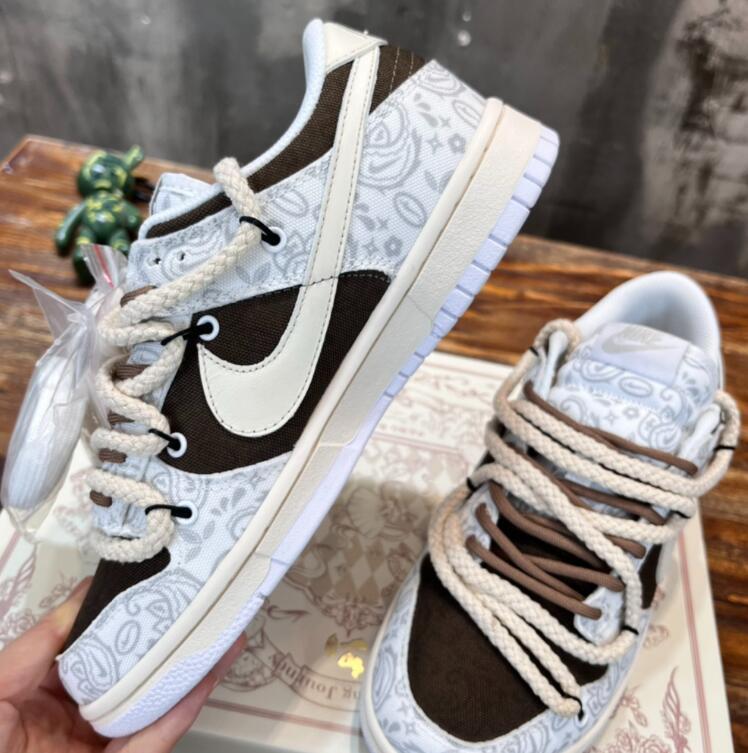 SAMC - NKE Shoes - 811
