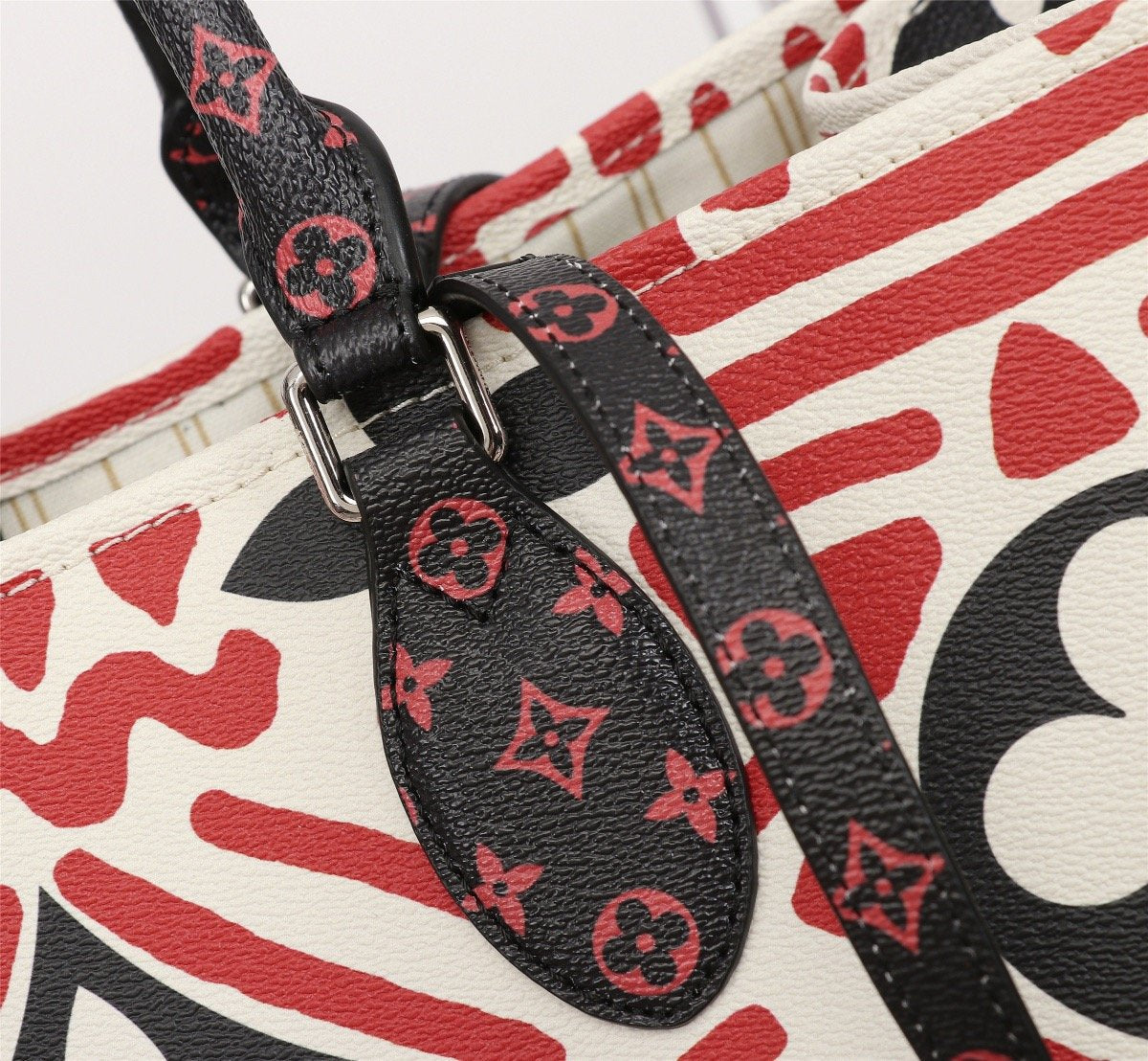 EN - New Arrival Bags LUV 185
