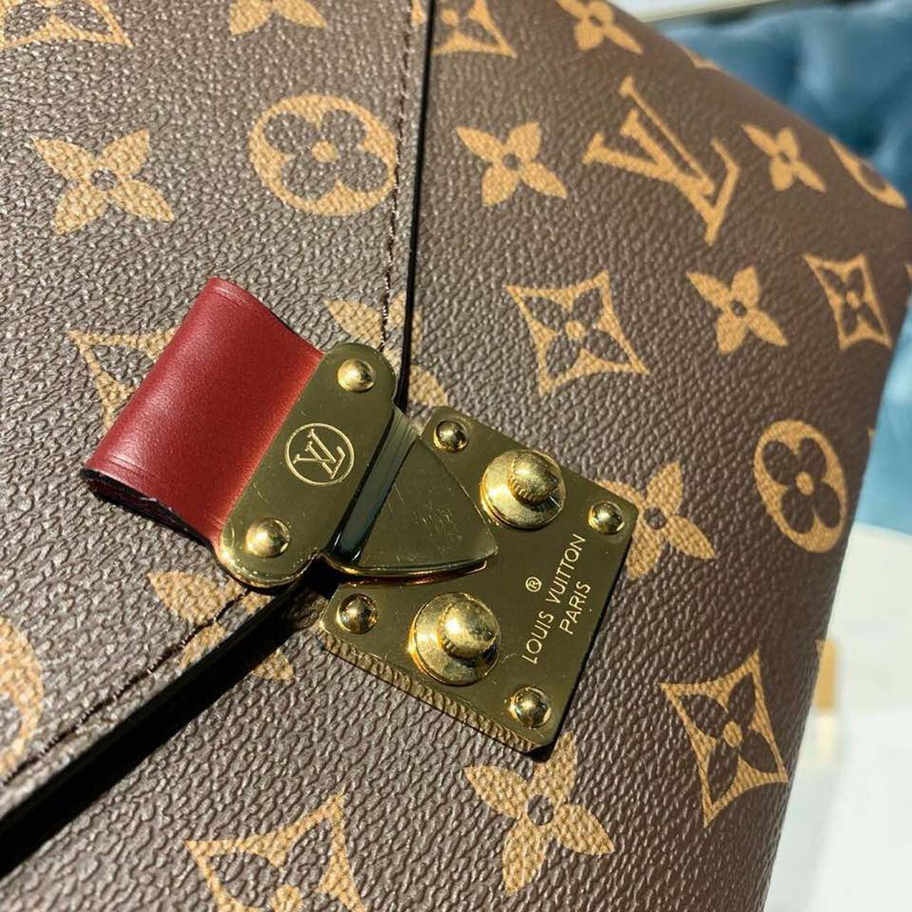 LV Pochette MÃƒÂ©tis Monogram Canvas For Women,  Shoulder Bags 9.7in/24cm LV M44668