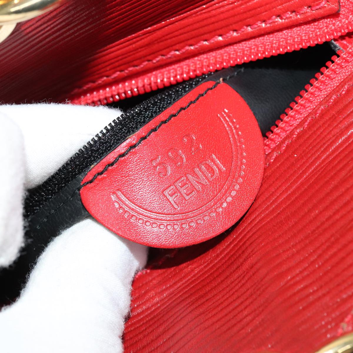 FENDI Shoulder Bag Leather Red Gold 110676