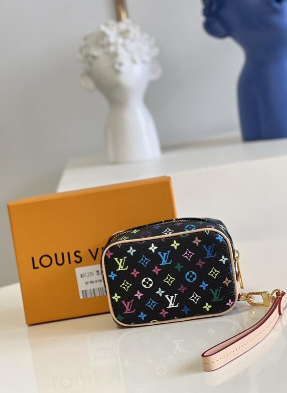 SAMC - LOV Bags - 1597