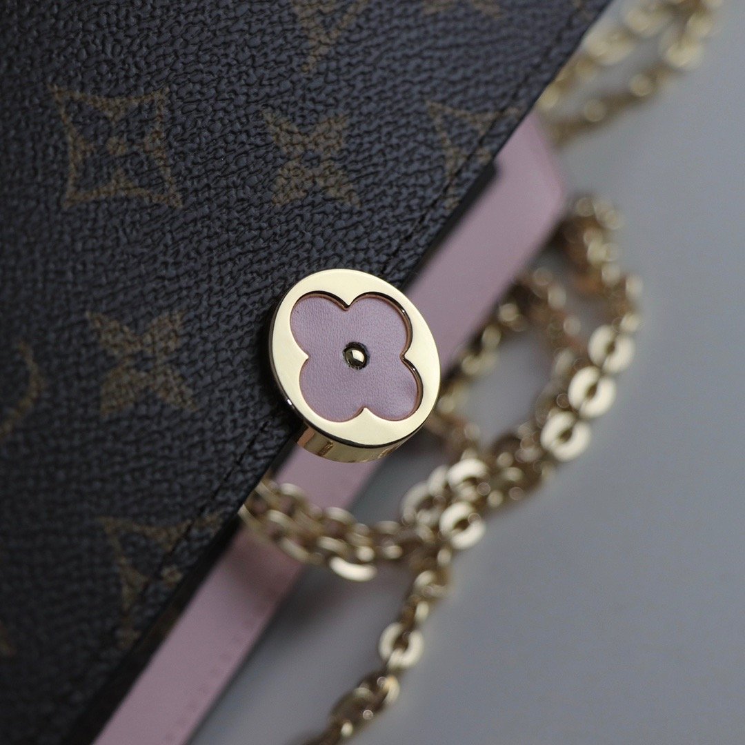 EN - New Arrival Bags LUV 153