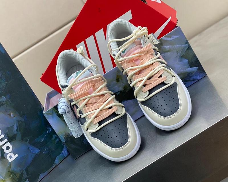 SAMC - NKE Shoes - 213