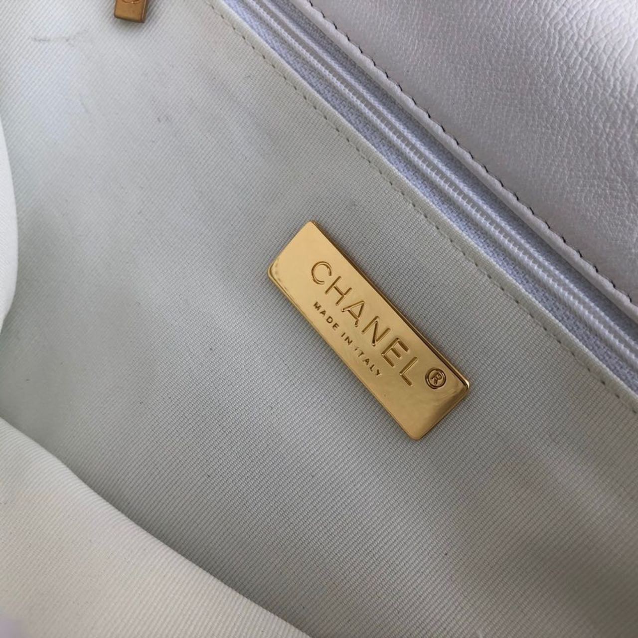 CHL 19 Maxi HandBag White For Women Bags, Shoulder And Crossbody Bags 14in/36cm AS1162