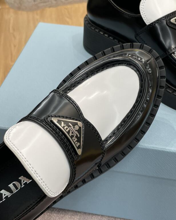 GlamyWomen Shoes - 502