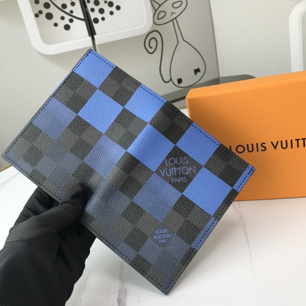 EN - New Arrival Wallet LUV 049