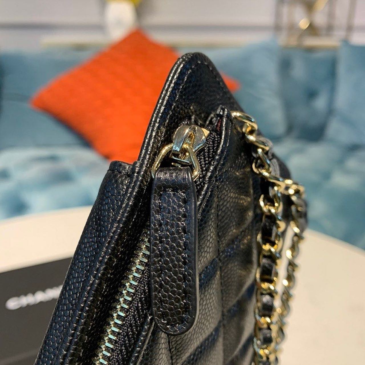 CHL Classic Cluth With Chain Black For Women Wallet 7in/18cm AP0990