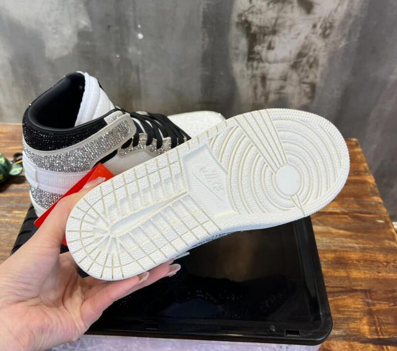 SAMC - NKE Shoes - 163