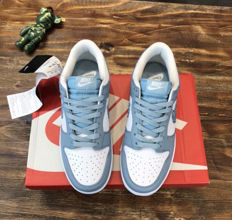SAMC - NKE Shoes - 1100