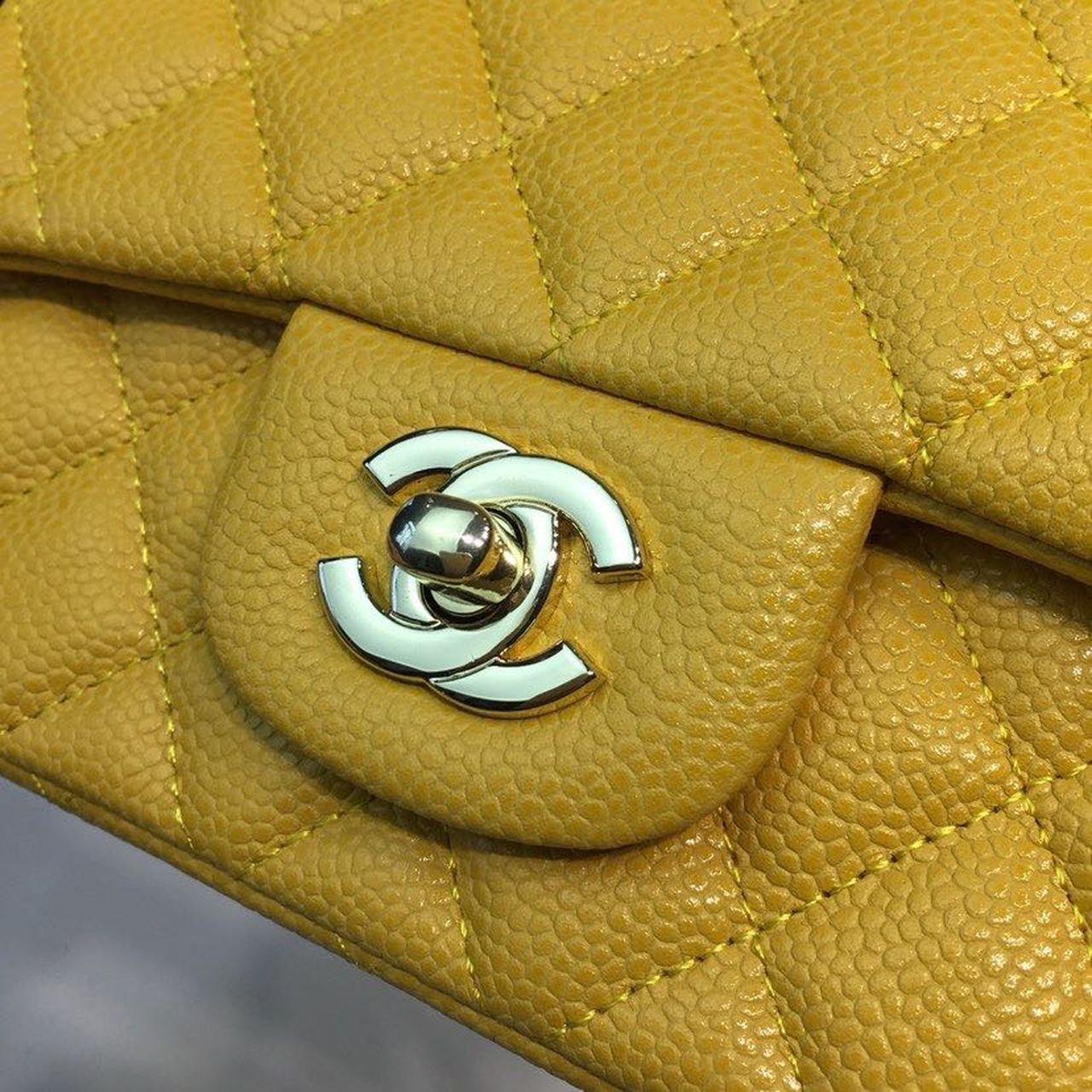 CHLMini GlamIap Bag Caviar Yellow For Women Bags, Shoulder And Crossbody Bags 6.7in/17cm A35200