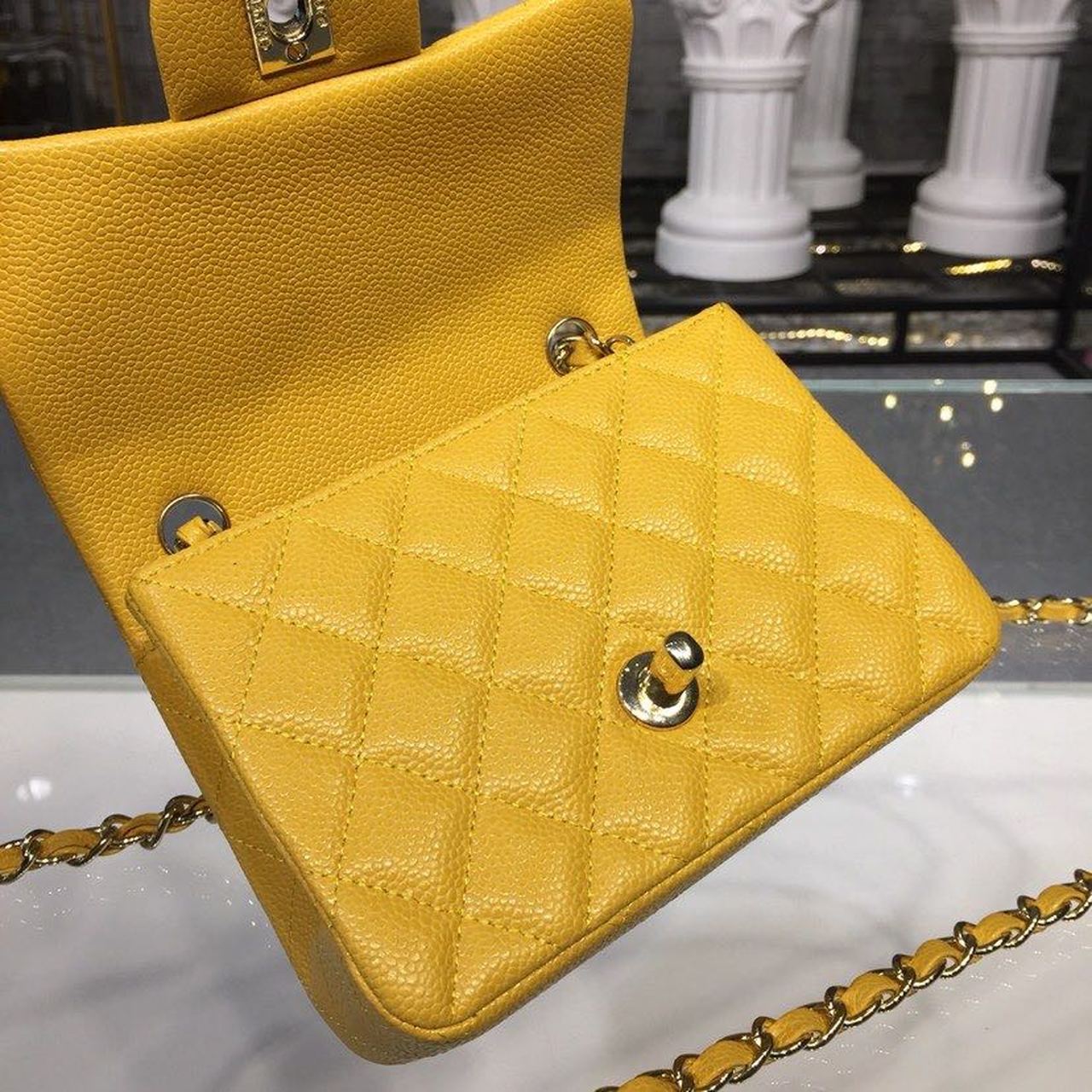 CHLMini GlamIap Bag Caviar Yellow For Women Bags, Shoulder And Crossbody Bags 6.7in/17cm A35200