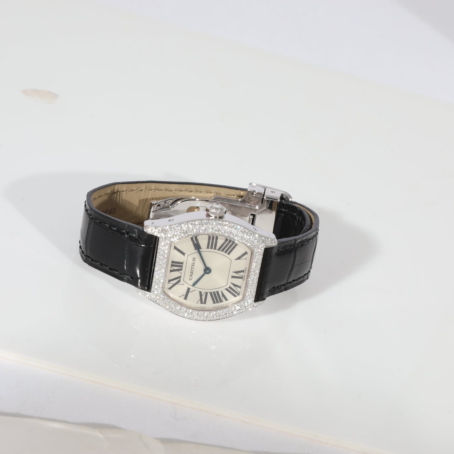 CARTIER Tortue 2644 Women's Watch in 18kt White Gold