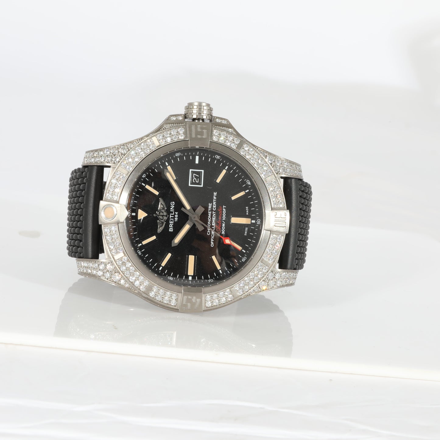 BREITLING Avenger Blackbird E1731063/BD12 Men's Watch in Titanium