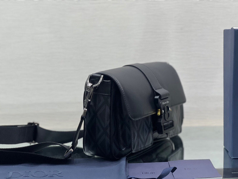 ELE - Dir Bags - 1631