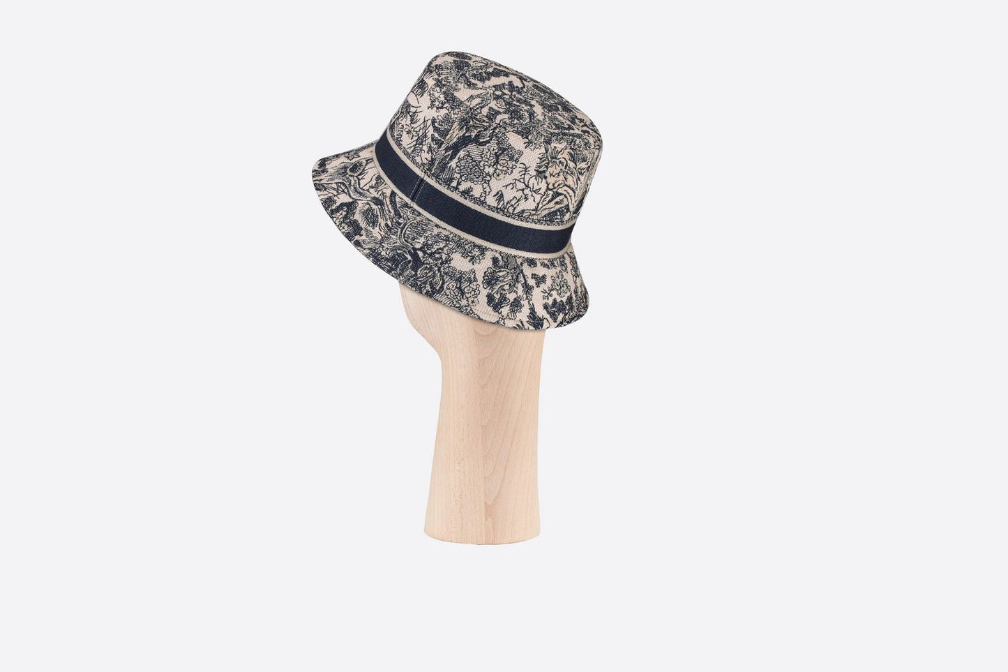 HAT BOB