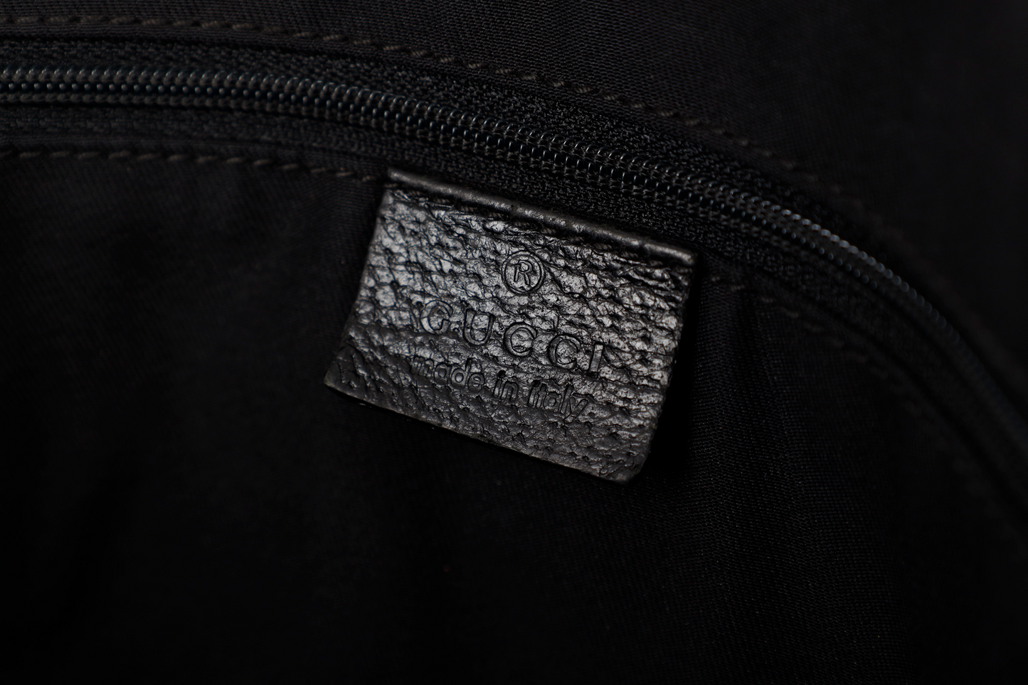 GLM-- Black GG Canvas Tote Bag - '00s