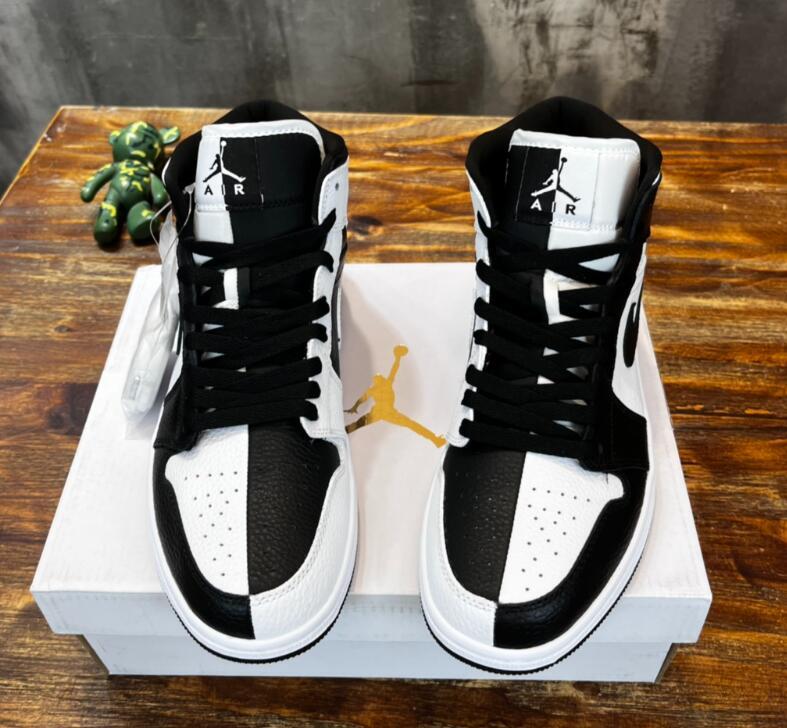 SAMC - NKE Shoes - 906