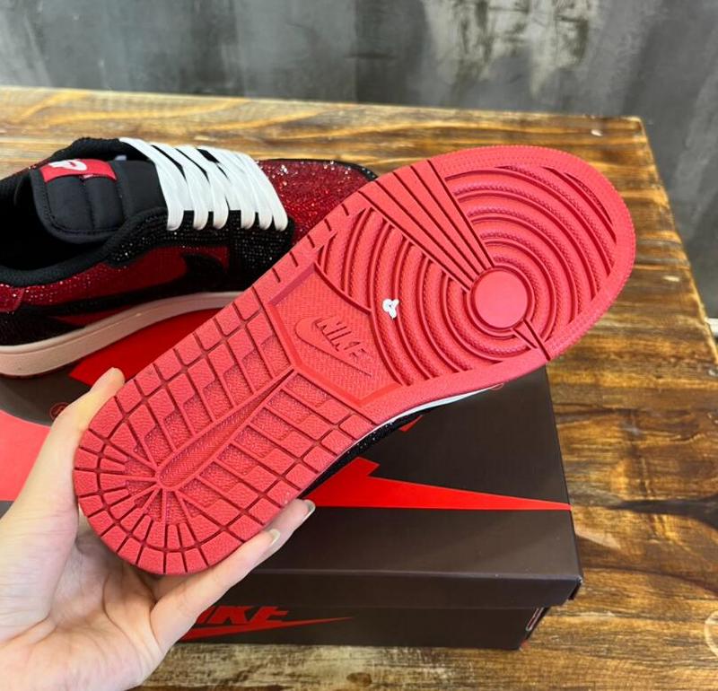 SAMC - NKE Shoes - 428
